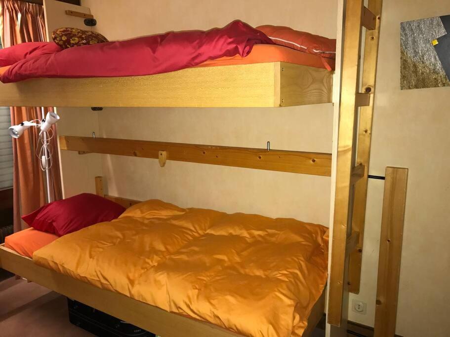 Charming Apartment Ideal For Families Межев Экстерьер фото